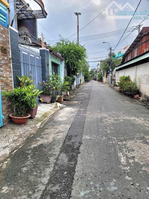 CHỦ KẸT BÁN NHÀ NGAY NGUYỄN THỊ SÓC, HÓC MÔN – NHÀ 3 TẦNG – NGAY CHỢ ĐẦU MỐI – CHỈ 850TR