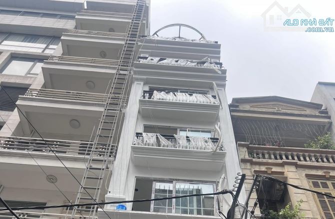BÁN NHÀ MẶT PHỐ NGUYỄN XIỂN,Ô TÔ TRÁNH,2 THOÁNG TRƯỚC SAU,DÒNG TIỀN,105M2 8T MT4M GIÁ 59.5