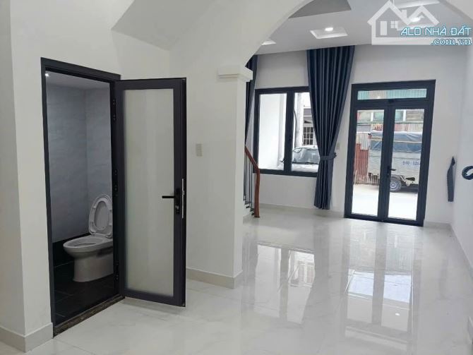 Giảm giá bán gấp Nhà đẹp đường Ngô Quyền, Đà Lạt giá 5.2 tỷ chỉ còn 4.6 tỷ
