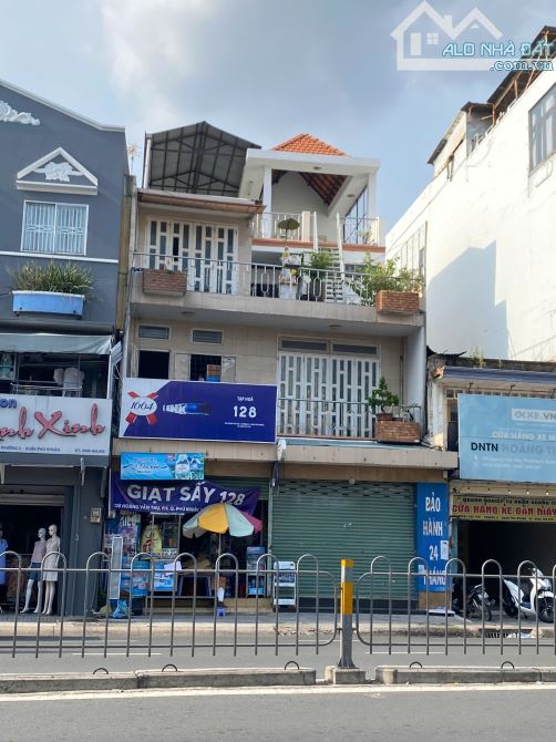 BÁN NHÀ mặt tiền HOÀNG VĂN THỤ 7.7m x 22.65m 4 tầng GIÁ 60 TỶ