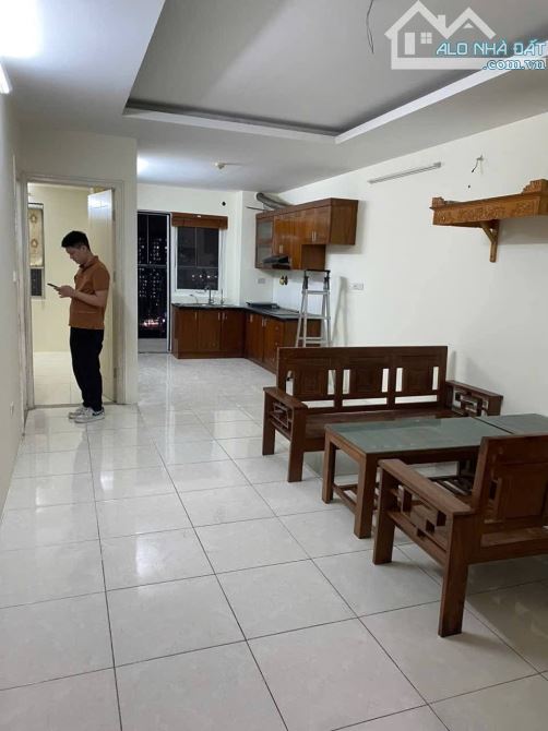 Bán chung cư Đại Kim, Trần Hòa, Hoàng Mai, full đồ, 72m, 2pn, chỉ 4.4tỷ