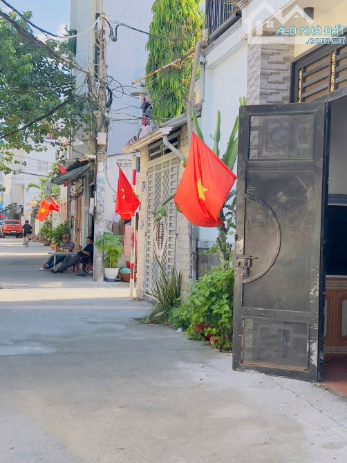 BÁN NHÀ GÒ DẦU – XE TẢI VÀO TẬN NHÀ – GẦN AEON TÂN PHÚ – 3 TẦNG – SHR - NHỈNH 6 TỶ