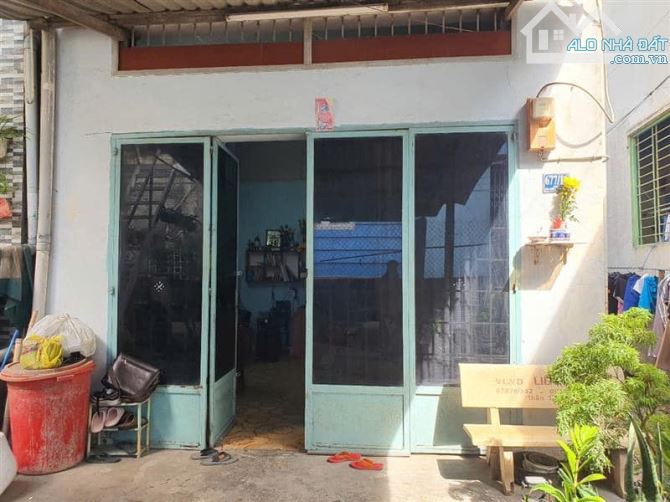 bán nhà mặt tiền kinh dương vương 90m2 (4,5 x20 ) chỉ có 7 ty