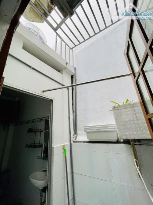 GIẢM SỐC CĂN NHÀ NGAY P15 TÂN BÌNH  DT 48M2 2TẦN
