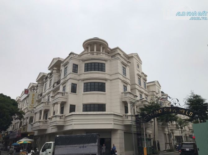 MẶT TIỀN KHU CITYLAND PHAN VĂN TRỊ-5 TẦNG-90M2-NGANG 5M-4PN-P7 GV-NHỈNH 18 TỶ TL