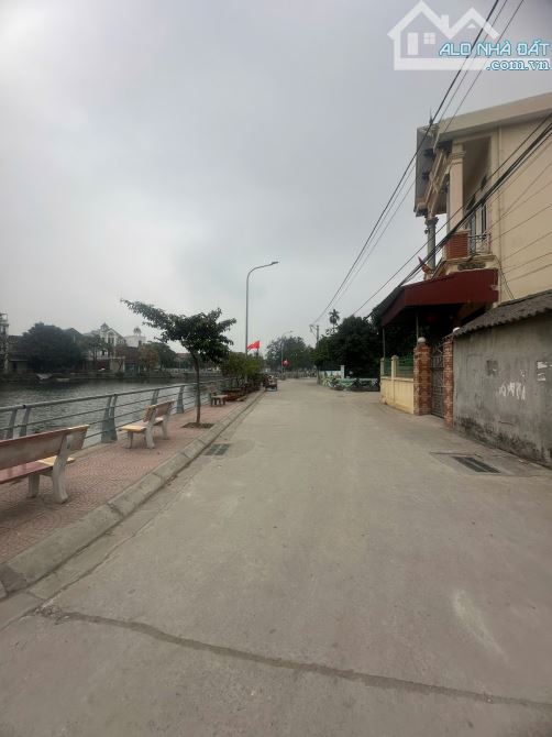 Bán đất Võng Ngoại, Võng Xuyên, 45m , hồ điều hoà, ô tô, an sinh đỉnh, giá 1 tỷ 7