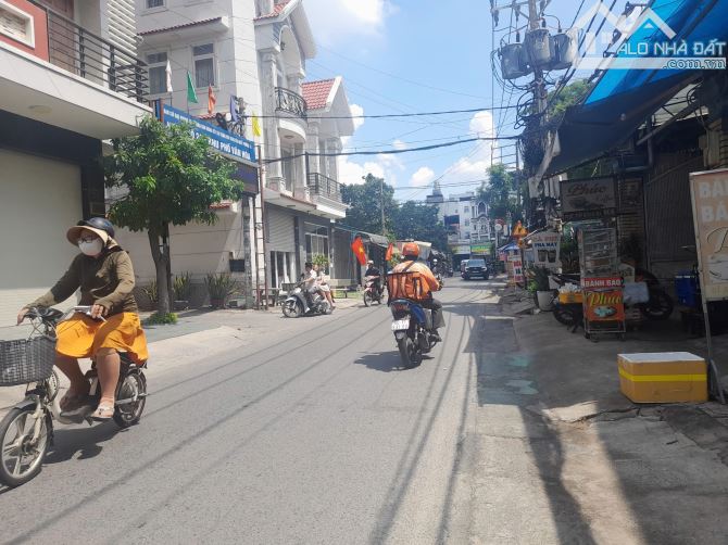 Bán nhà hẻm 1 sẹc Phạm Văn Bạch – 2 tầng, ở ngay
