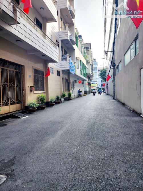 Bán nhà 4 tầng 4.5x14m nhựa 6m Sư Vạn Hạnh Quận 10