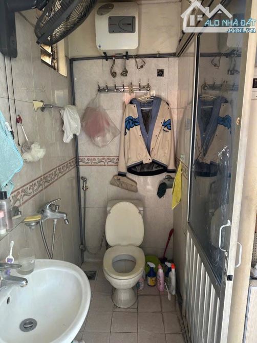 MẶT NGÕ TRẦN QUÝ CÁP. Ô TÔ TRÁNH. 25m2, 3 Tầng, Mặt Tiền 4.5m. Giá Cực Hiếm. 5 Tỷ