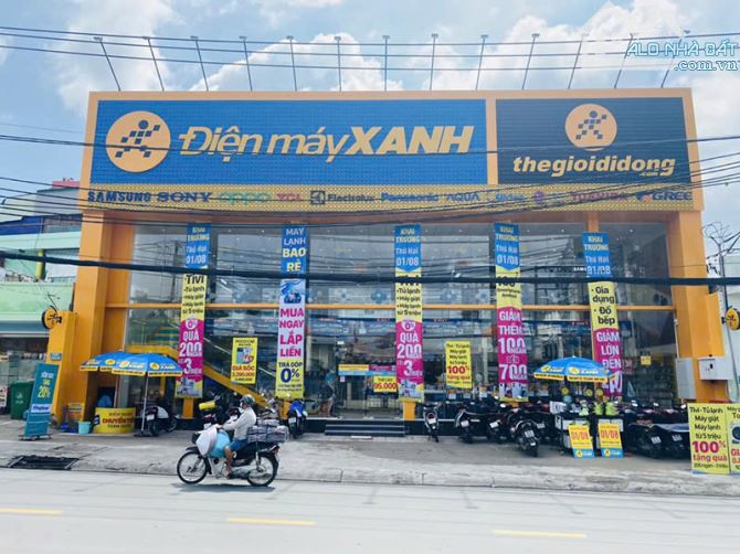 Bán MT Tô Ngọc Vân, Linh Đông. Ngang 20m*20m=370m2. Hđ thuê 160tr/tháng thu nét 60 tỷ