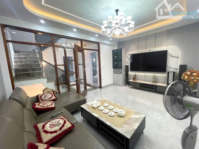 Bán nhà 4 tầng đường Quang Đàm, Sở Dầu, Hồng Bàng, Hải Phòng