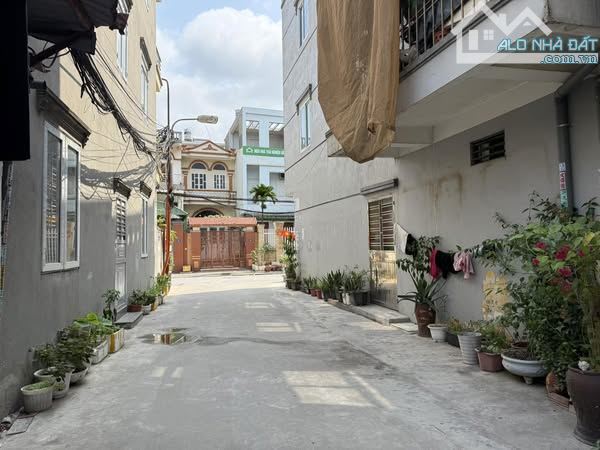 Bán đất cạnh trường cấp 3 Hồng Bàng, Hải Phòng đường 5m chỉ 3,12 tỷ.