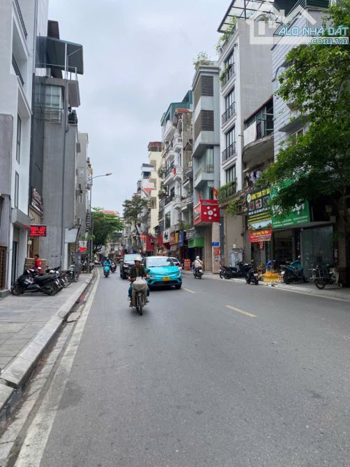 BÁN NHÀ MẶT PHỐ ĐỒNG CỔ, KINH DOANH ĐỈNH CAO - Ở THƯỢNG LƯU, 82,5M2, GIÁ 23,7TỶ