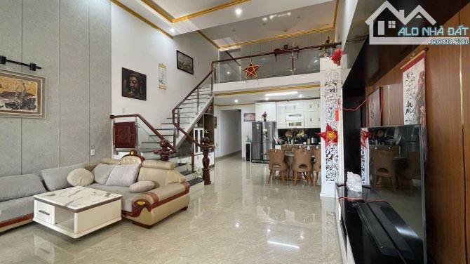 Bán nhà thôn 1 Phạm Ngũ Lão hẻm A12