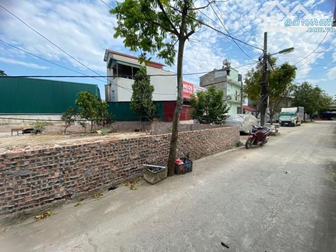 Trạm Y tế Duyên Hà, DT: 50m, MT: 3.75, giá 3.25 tỷ, view khu vui chơi, đường Liên Xã