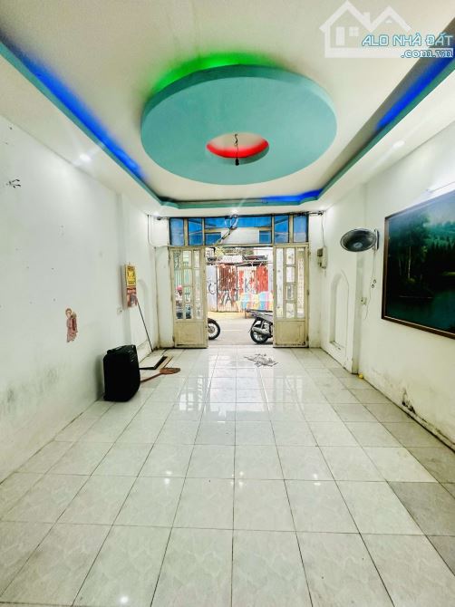 1 trệt 1 lầu, 2PN 2WC, 1 sân phơi bhha bình tân chỉ 4 tỷ