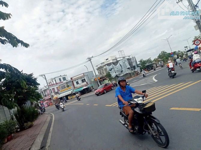 NHÀ MẶT TIỀN MẬU THÂN 1, 3,89 TỶ, P 3, TP VĨNH LONG