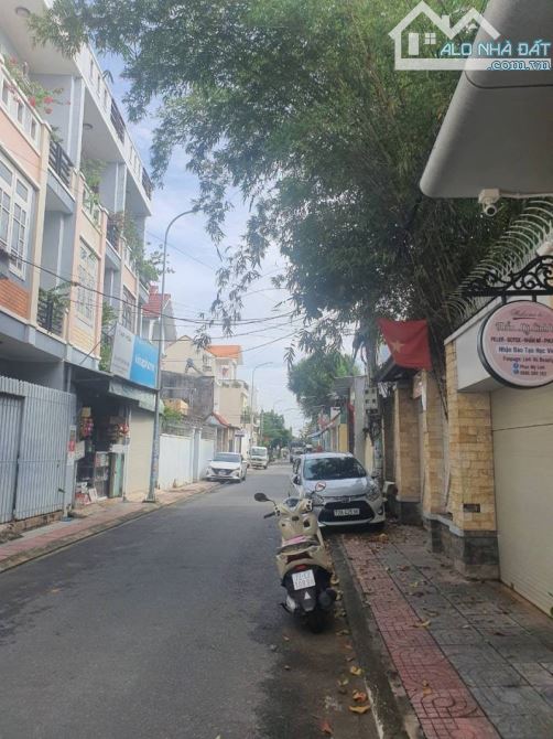 BÁN NHÀ MẶT HẺM THÔNG 225 LÊ QUANG ĐỊNH - THẮNG NHẤT - DT 94M2 - GIÁ 5.8 TỶ