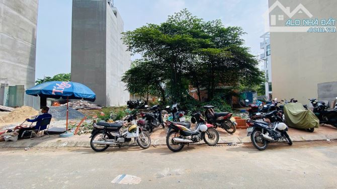 Bán đất An Khánh Quận 2 mặt đường Bạch Đông Ôn khu 1.8ha gần chợ Bình Khánh (69m2) 21 tỷ