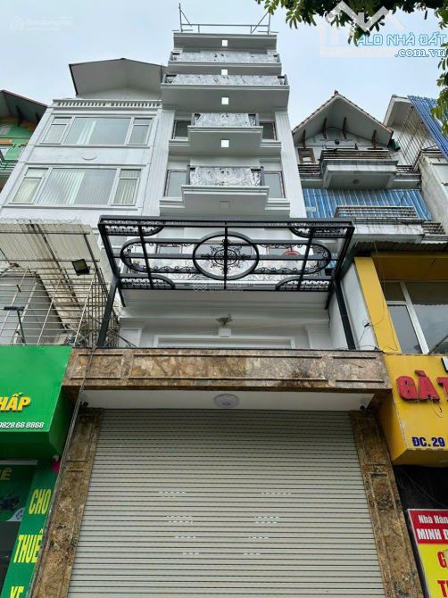 LÊ VĂN HIẾN – 40M² – 5 TẦNG – MẶT TIỀN 4.5M – Ô TÔ ĐỖ CỬA – SĐCC – KINH DOANH SIÊU ĐỈNH