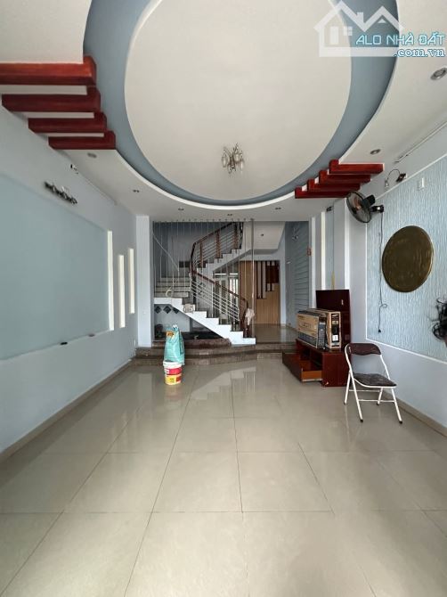 ✅✅Cho thuê nhà 2,5 tầng MT Hoàng Bích Sơn, Sơn Trà
