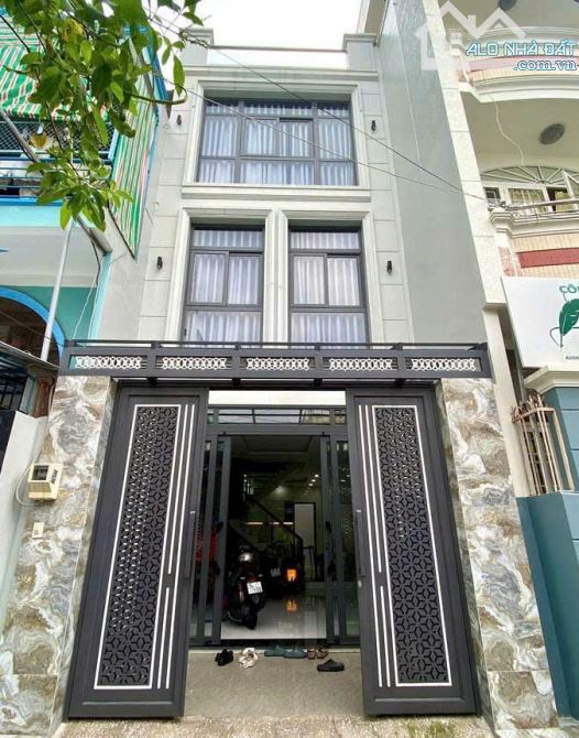 BÁN GẤP!! NHÀ QUẬN 10 - NHÀ MỚI 98% - CHỈ 12 TỶ - THƯƠNG LƯỢNG