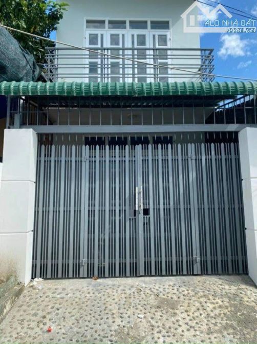 Bán nhà 2 tầng Hẻm Đường 23/10, Vĩnh Thạnh, Nha Trang, Khánh Hòa.