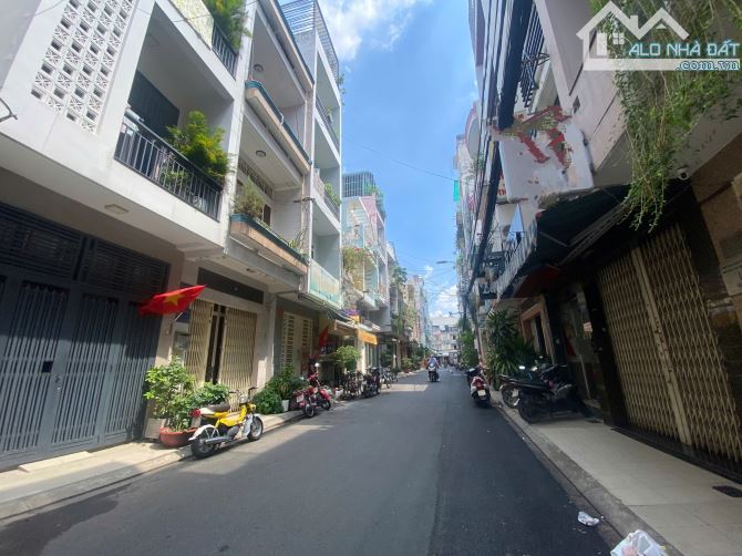 TÂN BÌNH_PHẠM VĂN HAI_Gần TrườngSa_Hẻm 10M Nhà 4 LẦU_NHÀ NGANG LỚN 6M_Khu sầm uất tiện ích - 8