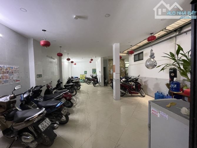 Bán nhà CCMN Cầu Diễn, 158m2, 7 tầng, 28 phòng khép kín, dòng tiền. Giá chào: 21 tỷ.