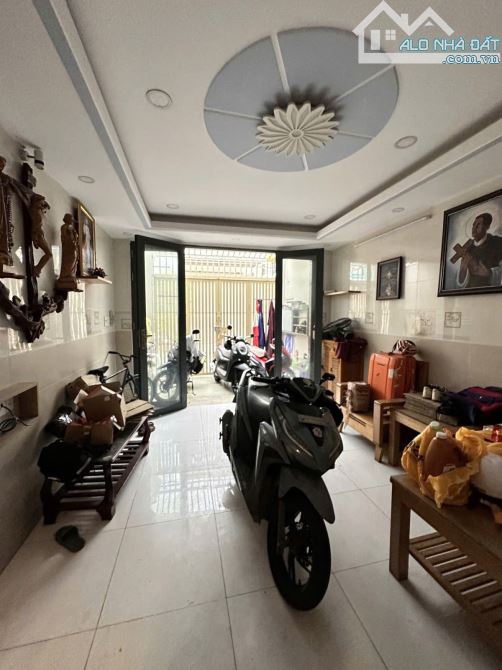 BÙI ĐÌNH TUÝ BÌNH THẠNH – HẺM 6M XE HƠI QUAY ĐẦU – 4 TẦNG – GIÁ CHỈ 8.8 TỶ