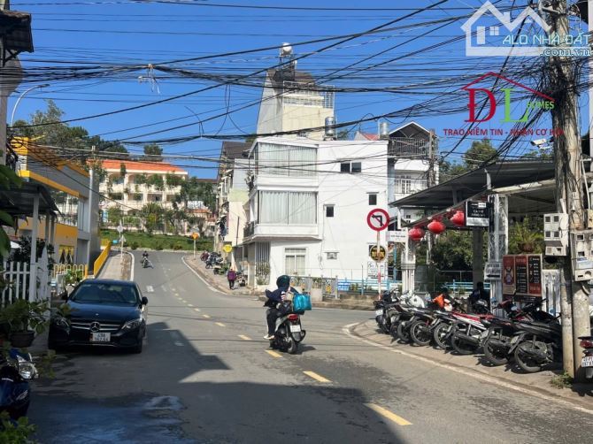 Bán nhà  mặt tiền Tô Ngọc Vân P2 Đà Lạt vị trí kinh doanh đắc địa