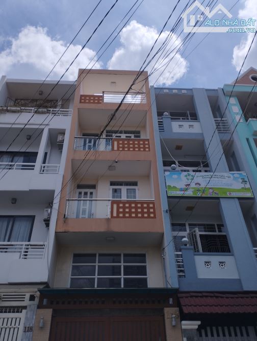 Rẻ hơn thị trường 2 tỷ!! Nhà MT đường số 24- Bình Phú 1 F.11 Q. 6 (4x24m) tận 5 tầng