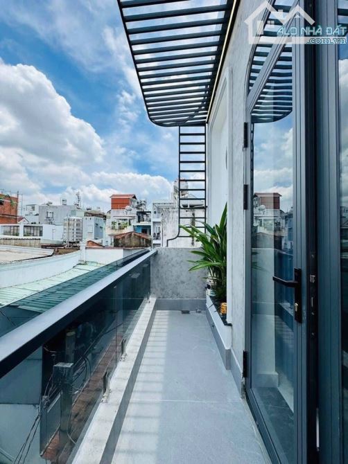 NHÀ TRÊN ĐƯỜNG PHẠM VĂN CHIÊU PHƯỜNG 14 GÒ VẤP 4 TỶ 390 3 PHÒNG NGỦ KẾ BÊN CHỢ THẠCH ĐÀ