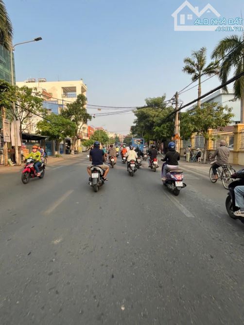 Bán lô đất góc 2 MT cực đẹp ngay TTHC Công Tỉnh Đồng Nai gần chợ Biên Hoà, P. Quang Vinh