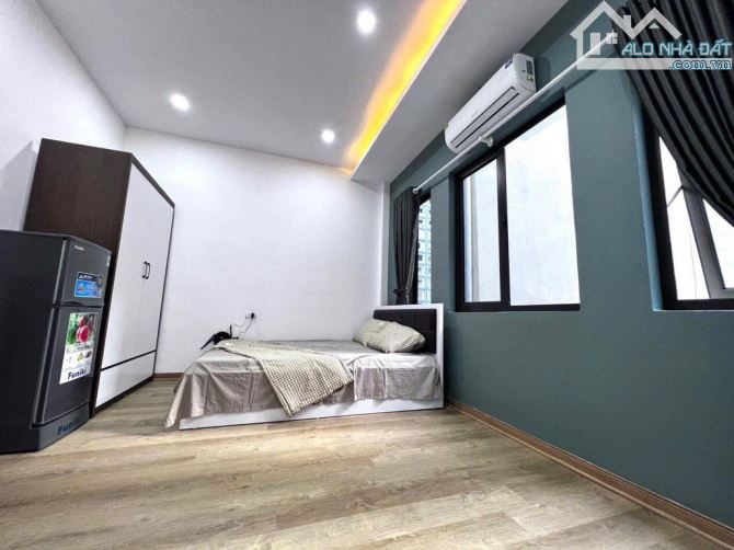 Bán nhà dòng tiền Đống Đa, 64m2, 7 tầng, 10PNKK, doanh thu 55tr, chỉ 12 tỷ