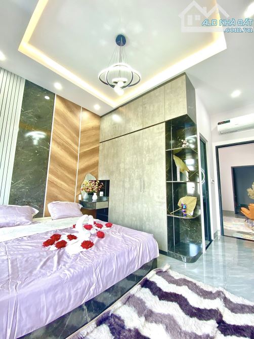 BÁN NHÀ 3 TẦNG 3 MÊ- KIỆT OTO 7M HÀ HUY TẬP - DT 80M2 SÂN OTO 7 CHỖ- FULL NỘI THẤT CHNHỈNH