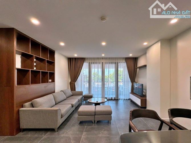 LUXURY APARTMENT  Bán tòa 8 tầng * 120m², phố Đào Tấn - Linh Lang, cho thuê 2,5 tỷ/năm,