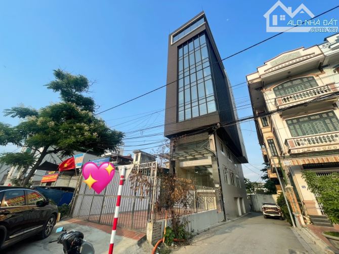 CỰC HIẾM MẶT PHỐ QL3 ĐÔNG ANH  VỊ TRÍ SIÊU VÍP LÔ GÓC KINH DOANH ĐỈNH 9 TẦNG THANG MÁY THÔ