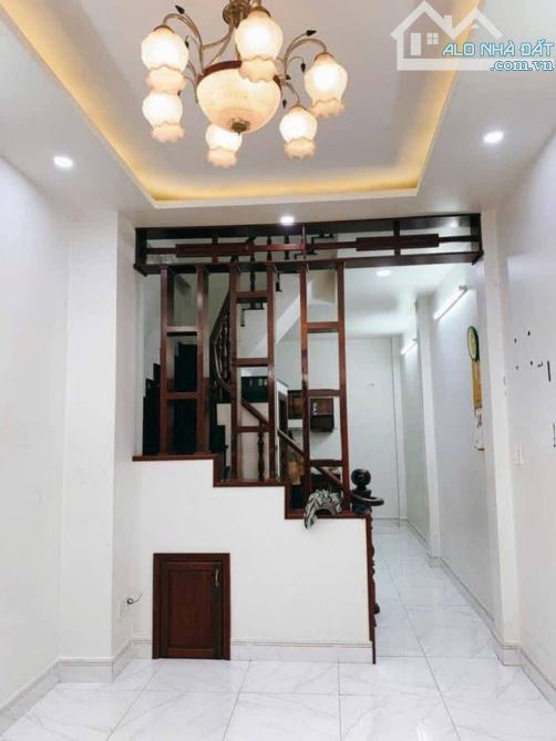 🔥 HÀNG HOT !!! TRUNG TÂM TIỆN ÍCH - HẺM XE HƠI ĐẬU CỬA .