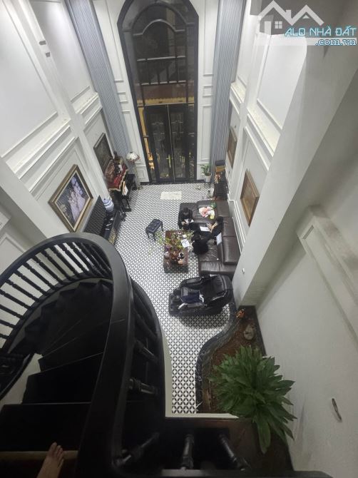 BÁN BIỆT THỰ MINI NGÕ ĐẸP NGUYỄN TRÃI, KHUẤT DUY TIẾN, THANG MÁY, INDOCHINE, FULL NỘI THẤT