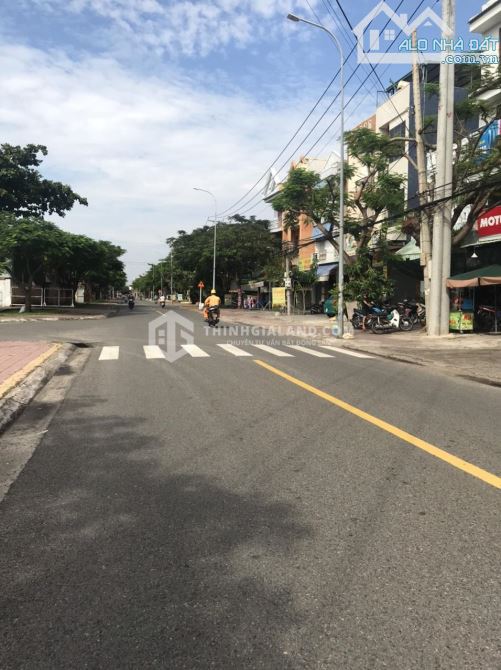 BÁN NHÀ 3 TẦNG VÀO Ở LUÔN_MẶT TIỀN NGUYỄN THIỆN THUẬT_ĐƯỜNG RỘNG_GIÁ 8 TỶ