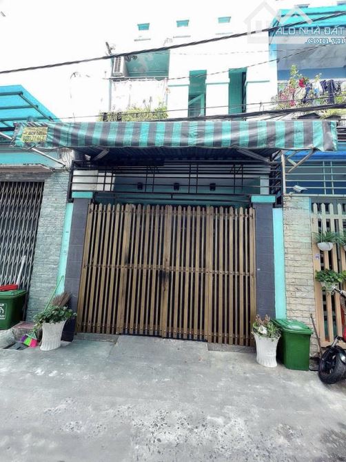BÁN NHÀ 1/ GÒ DẦU - TÂN PHÚ - SÁT MẶT TIỀN - HẺM XE HƠI - 2 TẦNG - 56M2 - 5 TỶ HƠN