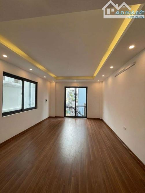 Bán nhà Phúc Tân 40 5 4 20 tỷ ô tô chạy vòng quanh. Kinh doanh bất chấp