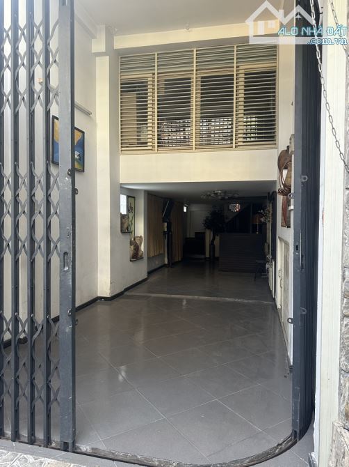 Bán nhà mặt tiền Nguyễn Thị Huỳnh, Phường 8 Phú Nhuận  47.5/70m2 (3.7 X13) 12.9 tỷ,