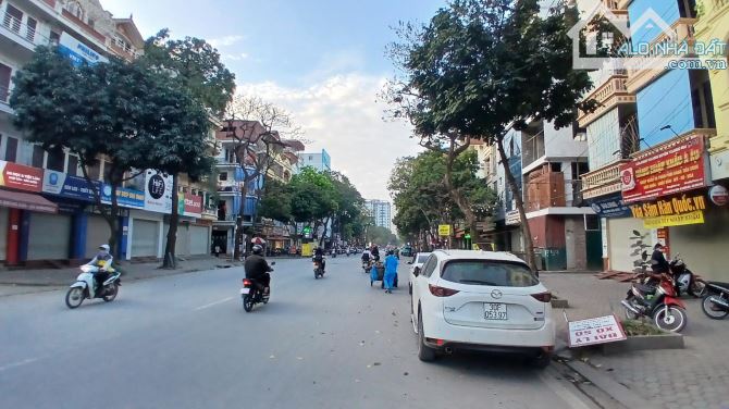Bán nhà Mặt Phố Nguyễn Cảnh Dị. Kinh doanh đỉnh