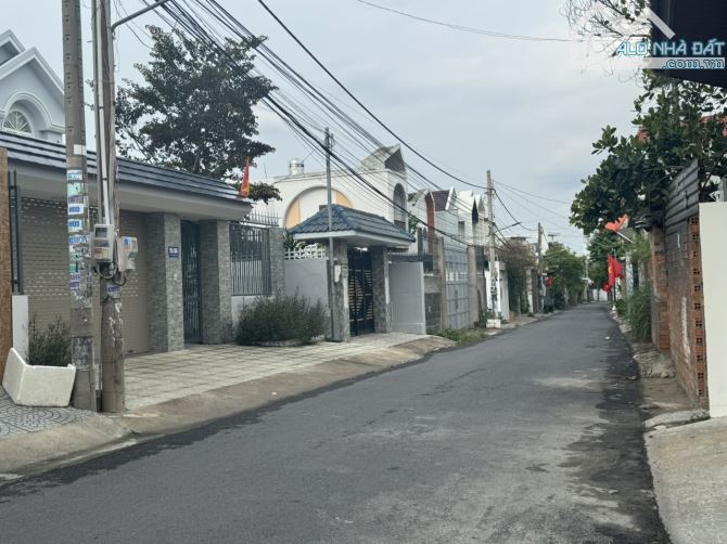 Bán đất 67m2 ngay Chợ nhỏ Hồ Bơi Phương Nam KP2 Trảng Dài TP Biên Hòa chỉ 1,85 tỷ