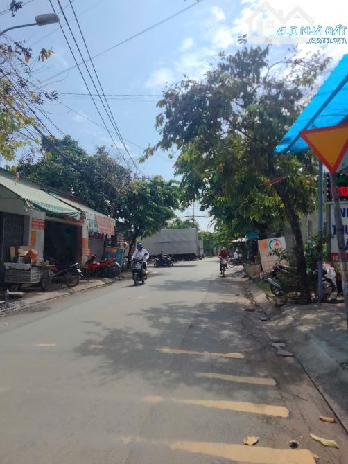 CẦN BÁN GẤP–GIẢM SỐC 4 TỶ-GIÁ MỚI 19TỶ- 750M2 NGANG 12M-ĐẤT MẶT TIỀN LÊ THỊ KIM, HÓC MÔN
