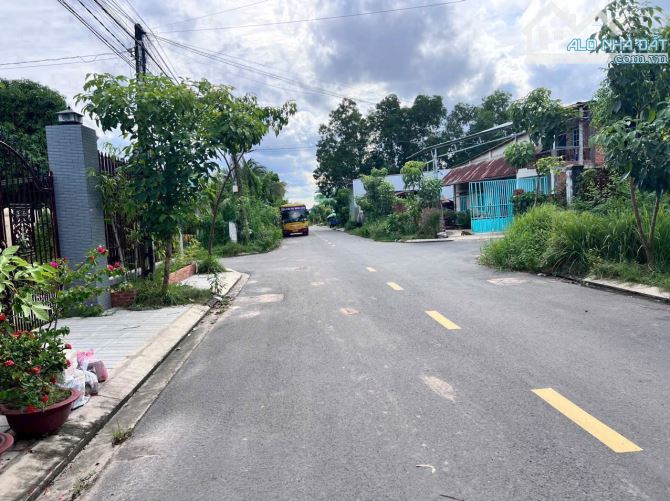 Nhà đất hẻm Phạm Hùng, Long Thành Trung Hoà Thành Tây Ninh