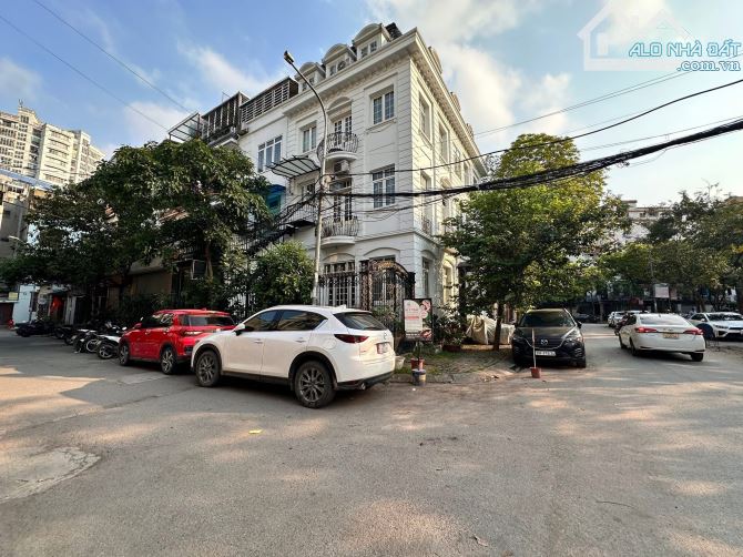 Biệt thự vip N02B Đại lộ Thăng Long 80m 20.5 tỷ phân lô kinh doanh vỉa hè siêu vip đẹp