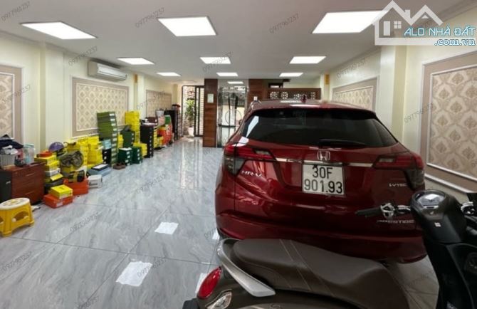 BÁN NHÀ PHÙNG CHÍ KIÊN 60m2 × 6T × MT 5,5m. 2 THOÁNG + THANG MÁY - 2 Ô TÔ TRÁNH